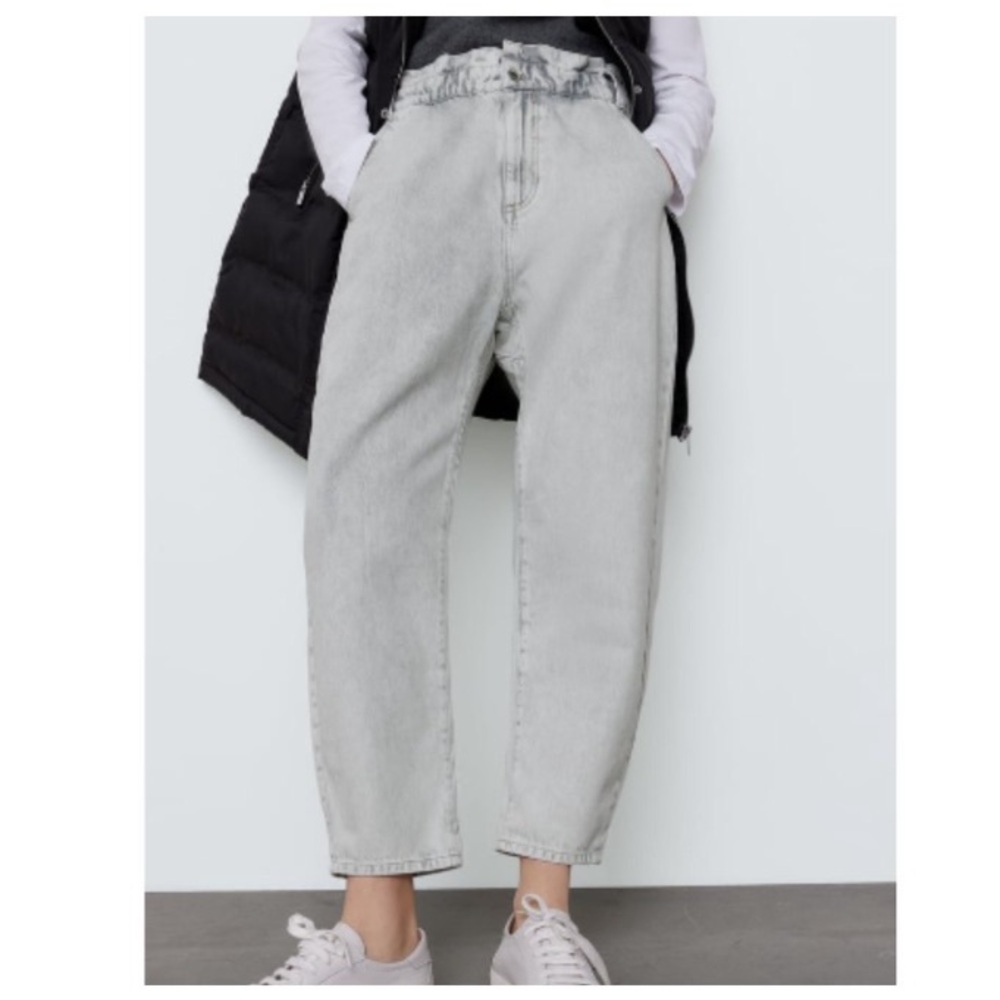 Zara Gray Cropped Jeans Relaxed Fit
